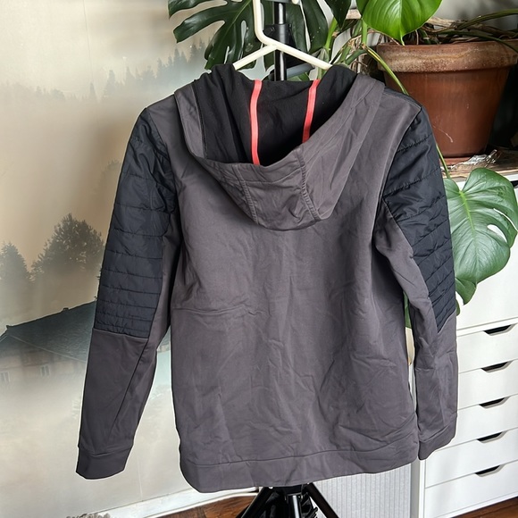 Zip jacket - Picture 16 of 16